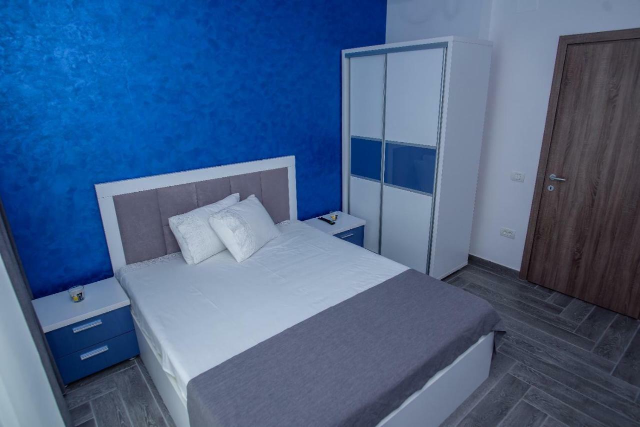 Appartement Apartament George Mamaia à Năvodari Extérieur photo